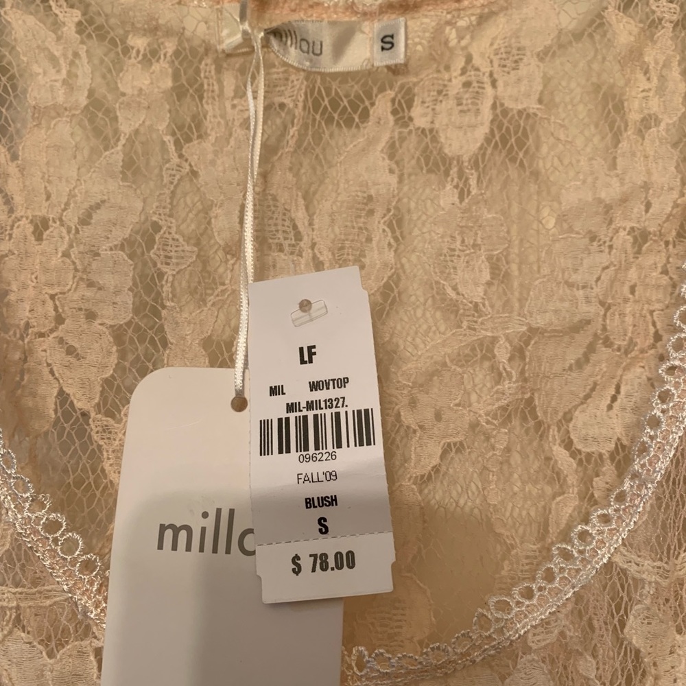 Millau Lace Crop Top - Picture 3 of 5